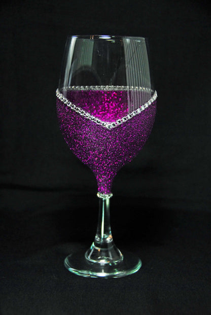 Love Stinks Let's Drink Anti Valentines Day Wine Glass- Choose your color, Stem or Stemless - Winey Bitches - Wine- Women- K9's